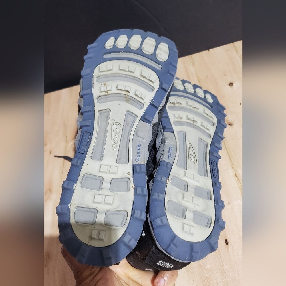 COPY - Altra Superior 4 Trail Running Shoe Size 12W - Picture 4 of 7